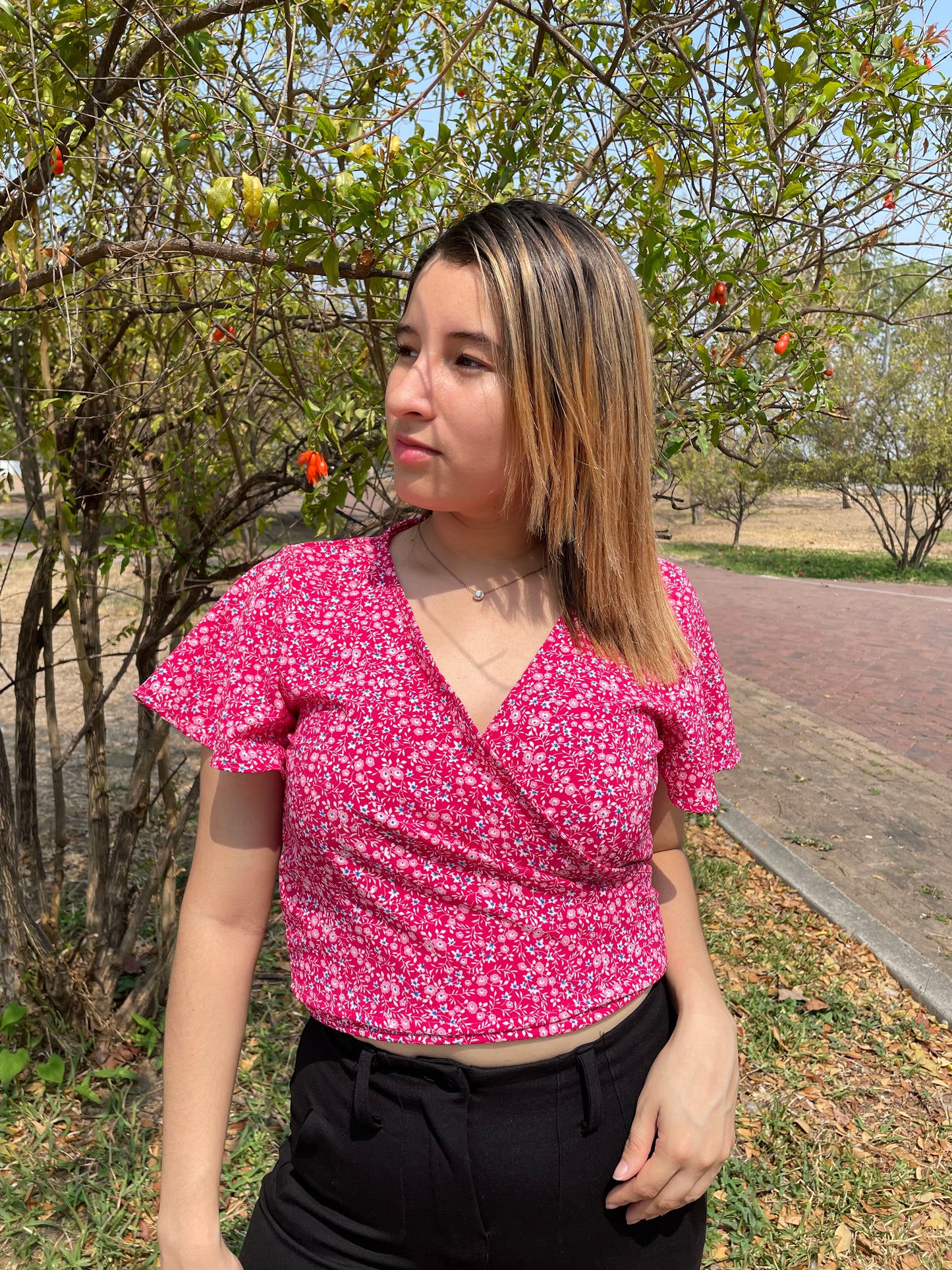 Blusa Cruzada